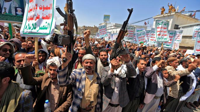 واشنطن تطالب الحوثيين بـ"وقف فوري" للهجمات على الموانئ في اليمن
