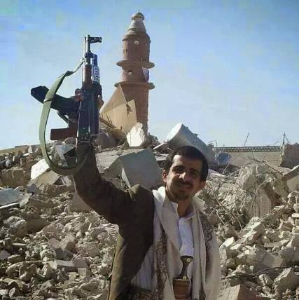 حصيلة: الحوثيون يفجرون خمسة منازل في إحدى قرى أرحب وينفذون حملة اعتقالات في صفوف سكانها