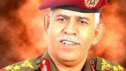 عاجل : قيادة المنطقة العسكرية الأولى بحضرموت تعلن تأييدها لشرعية الرئيس هادي