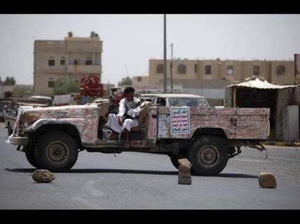محلل سياسي: الحوثيون هم من طلبوا وقف إطلاق النار بعدما وجدوا انفسهم في مأزق
