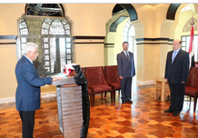 محافظي أبين ولحج يؤديان اليمين الدستورية أمام رئيس الجمهورية