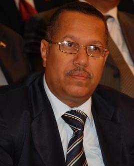 رئيس الوزراء يشدد على ضرورة تنفيذ توجيهات رئيس الجمهورية بمنع ترحيل أبناء المحافظات الشمالية من عدن