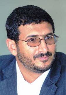 محمد عزان بعد منعه من الخطابة : الحوثيون يوسعون دائرة الانتقام والكراهية ضدهم ويحاربونا ونحن من مدرسة واحدة
