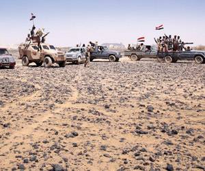 طيران التحالف يدك معاقل المتمردين في صنعاء والمواجهات تقترب من ميناء المخا الاستراتيجي