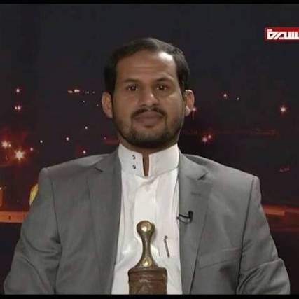 قيادي في أنصار الله يؤكد أن جماعته تمنع الفاسدين من سرقة "الوفورات" في الميزانية الحالية