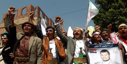 الحوثيون يؤججون الصراع المذهبي في اليمن.. ومطالب لدول الجوار لمنع وقوع الكارثة