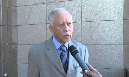 وزير: 15 وزيراً من الحكومة سيعقدون اجتماعاً يوم الثلاثاء في عدن وبحاح سيصل قريباً