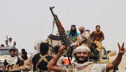 المقاومة تعلن تحرير محافظة لحج من الحوثيين