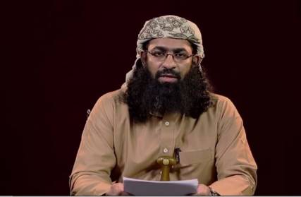 "قاعدة اليمن والمغرب" تشن هجومها الأعنف على "داعش" 