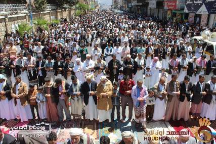 حصاد :تظاهرات في 3 مدن ودعوات متجددة للإنتفاضة ضد الحوثي بصنعاء وقطع للشوارع وتحليق للطيران الحربي