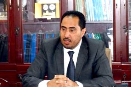 "الحارس الأمين".. وصف ارتبط باسم محافظ عدن الجديد