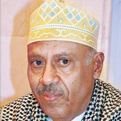 الفنان أيوب طارش: يطالب جمهوره بالدعاء من أجل السلام في اليمن 