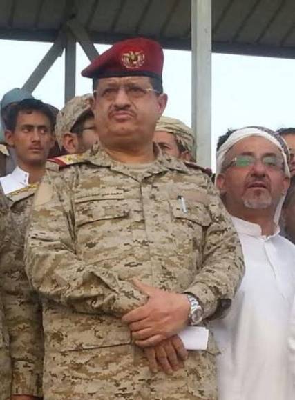 اللواء المقدشي يكشف عن الخطوات القادمة لإسقاط محافظة ذمار ومطار صنعاء ويتعهد برفع العلم على جبال مران