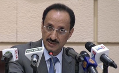 الوزير الأصبحي : لا حصانة للقتلة ولا تكرار للأخطاء وقائمة المطلوبين دولياً ستتوسع لتشمل عسكريين وسياسيين