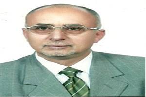 وزير الإدارة المحلية السابق يروي لـ"مندب برس" ما يتعرض له وأسرته من حصار الحوثيين