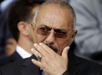 تصفية ضباط من الحرس الجمهوري بأوامر من "صالح" وإشراف من "مقولة " بالقرب من معسكر ضلاع