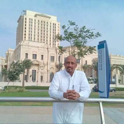 مليشيات الحوثي تختطف امين عام نقابة المعلمين بالحديدة