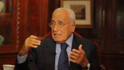 وفاة محمد حسنين هيكل ..صحافي صنع نجوميته الحكام