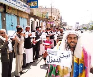 بوادر ثورة شعبية تتشكل ضد المليشيات وقوات صالح في مناطق نفوذهم 