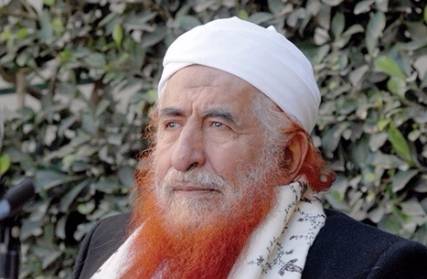 رئيس هيئة علماء اليمن عبد المجيد الزنداني يصل السعودية