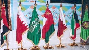 تكاتف خليجي عسكري لإنقاذ اليمن بًرا وجًو