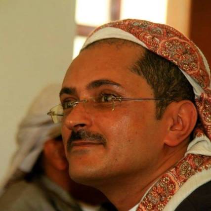 متحدث الإصلاح يعزي في الفنان نادر الجرادي 