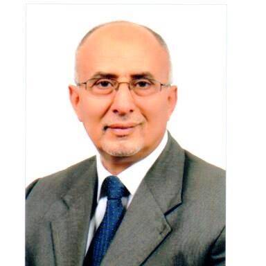 عاجل: مجهول يلقي قنبلة أمام منزل وزير الإدارة المحلية وسقوط جريحان