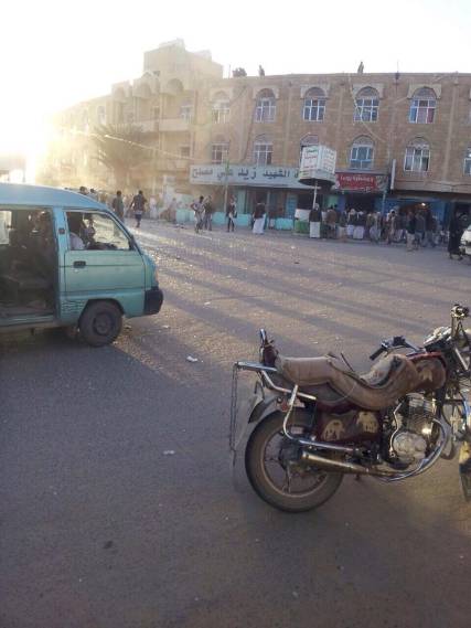 مصدر يروي لـ"مندب برس" تفاصيل عن الانفجار الذي استهدف مقر للحوثيين ومؤسسة إعلامية بصعدة (صورة)