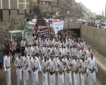 قيادات من أنصار الله تسعى لإسقاط "تعز" والسلطة المحلية ترفض مقابلة مندوب الجماعة