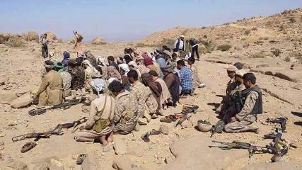 بالفيديو: هاشم الأحمر من على قمة جبل صلب (نتقدم بخطط مدروسة نحو صنعاء)