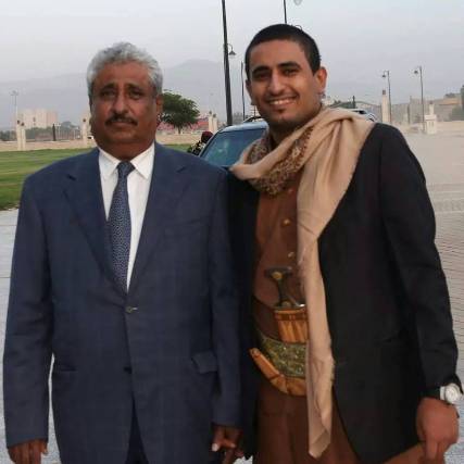 نجل الطبيب الخاص لرئيس اليمن: والدى يجرى فحوصات طبية بالأردن ولم يهرب