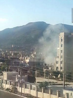 مصادر للجزيرة: مسلحون حوثيون ينهبون أسلحة اللواء الأول والثالث حماية رئاسية