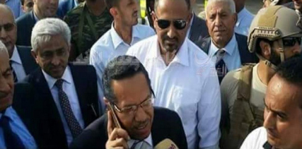 بن دغر في اول تصريح له من عدن: الحكومة عادت الى عدن لتحمل مسؤولياتها والكهرباء والوقود اولى الملفات