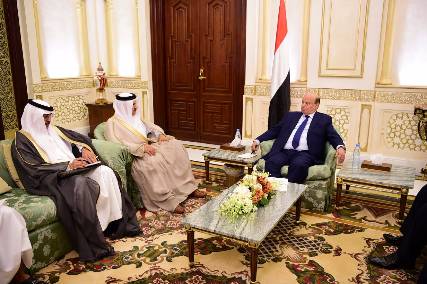 الرئيس هادي يلتقي أمين عام مجلس التعاون ويشدد على ضرورة البدء بإجراءات بناء الثقة من قبل المليشيات