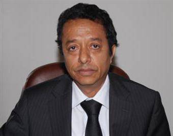 الوزير المُستقيل "المخلافي" يروي ما يتعرض له وزملاءه المحاصرين من الحوثيين