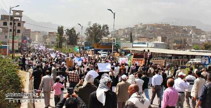 الملايين في شوارع المدن اليمنية لرفض الانقلاب الحوثي ودعم الشرعية (تقرير مصور)