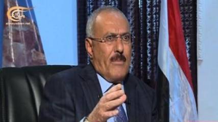 صحفي حوثي يدعو لقطع أصابع صالح
