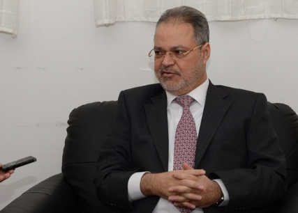 وزير الخارجية : تم الإتفاق على نقل لجنة التهدئة الى السعودية ابتداءاً من اليوم 