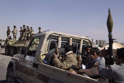 مقتل 3 حوثيين في معارك عنيفة في الجوف