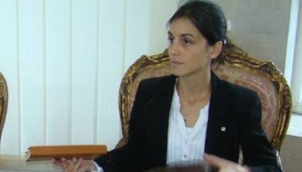 مناشدات مستمرة للإفراج عن مواطنة تونسية مختطفة باليمن