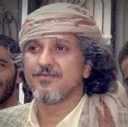 الشيخ سام الأحمر يغادر صنعاء متوجهاً إلى السعودية