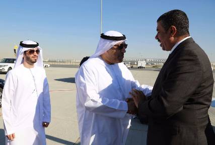 بحاح يصل الإمارات للمشاركة في قمة الحكومات العالمية