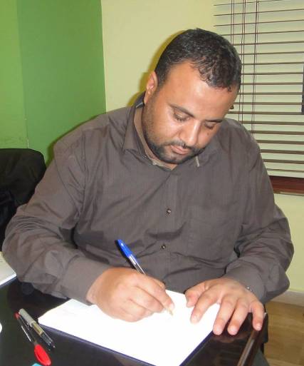 قيادي حوثي يقول ان غياب "المشروع القراني" عن محافظات الجنوب أدخل الأمريكيين إليها