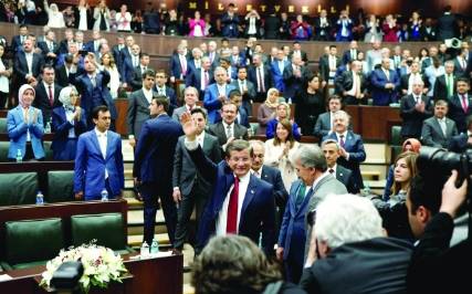 تركيا ترفع الحصانة عن ربع نواب البرلمان