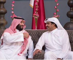 محمد بن سلمان يبحث مع أمير قطر تطورات الأحداث في المنطقة