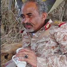 وزير الدفاع اللواء الصبيحي يلتقي الرئيس هادي في عدن
