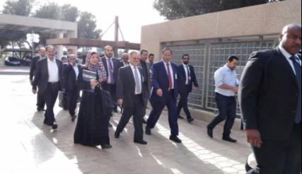 المخلافي يكشف عن تفاصيل الاتفاق مع المبعوث الأممي لعودة وفد الشرعية إلى مشاورات الكويت