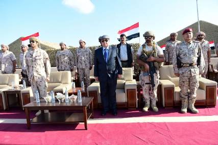 تعيين القميري قائدا للمنطقة الخامسة والقشيبي مستشارا لوزير الدفاع