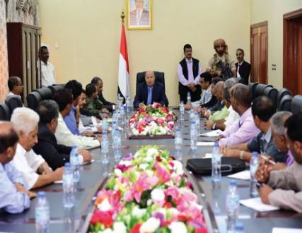 مصادر في الرئاسة اليمنية الحل يقترب ويبدأ بوقف النار والمتمردين يطالبون ب50% من الحكومه 