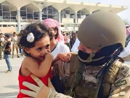 دوي انفجار يهز مطار عدن الدولي يودي إلى قتلى وجرحى